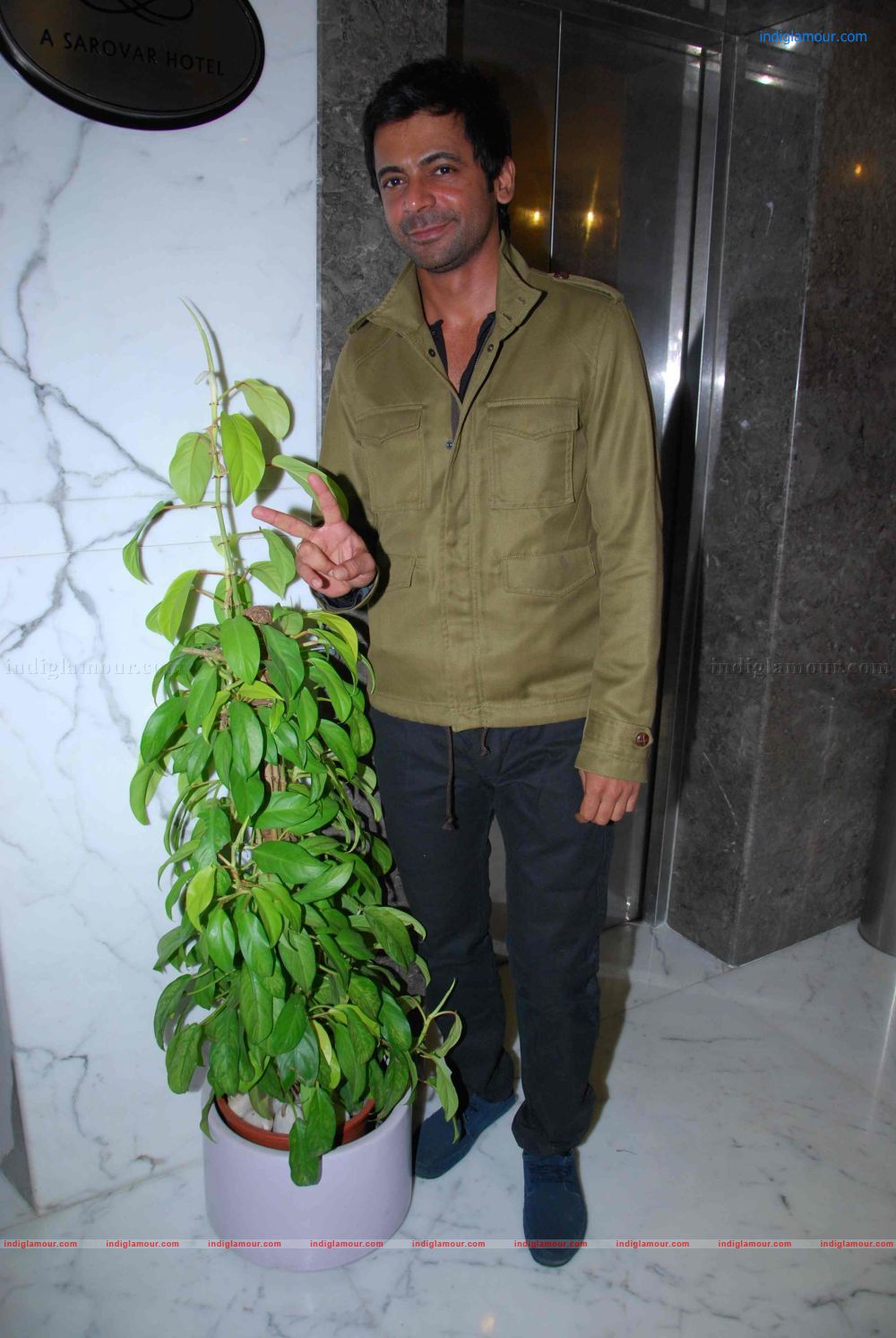 Gutar Gu 100 Episodes Celebration Event hd photo