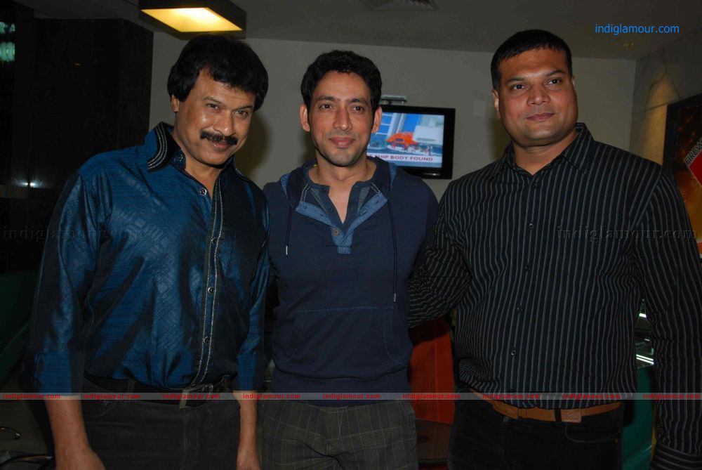 Gutar Gu 100 Episodes Celebration Event hd photo