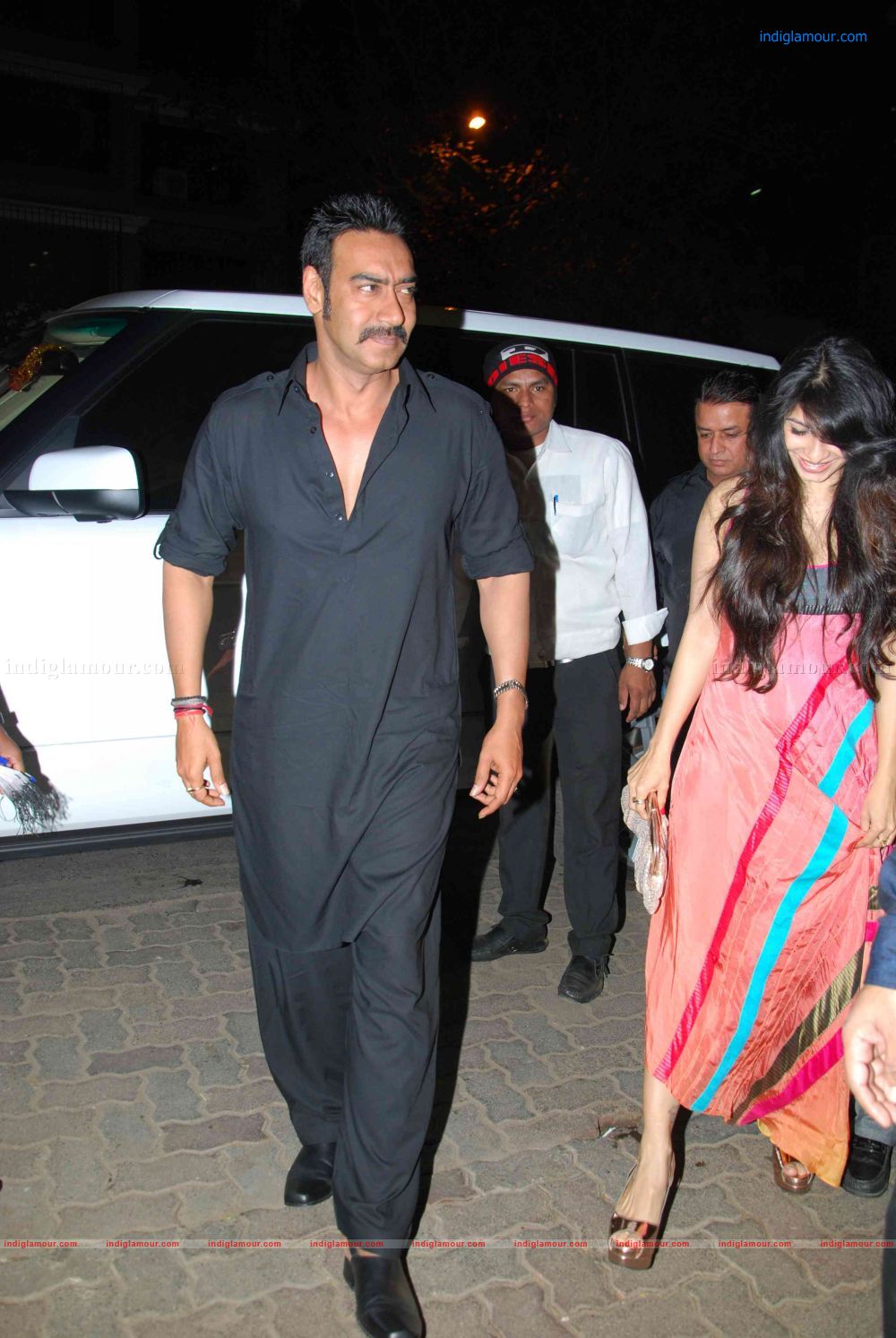 Sanjay Dutt Hosted A Party For Success Of Agneepath Movie Event hd photo