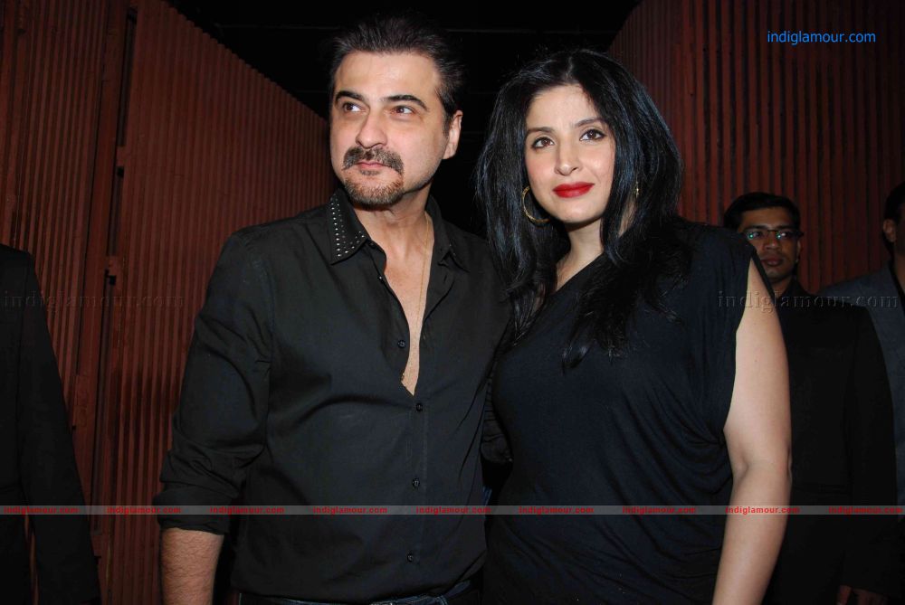 Sanjay Dutt Hosted A Party For Success Of Agneepath Movie Event hd photo