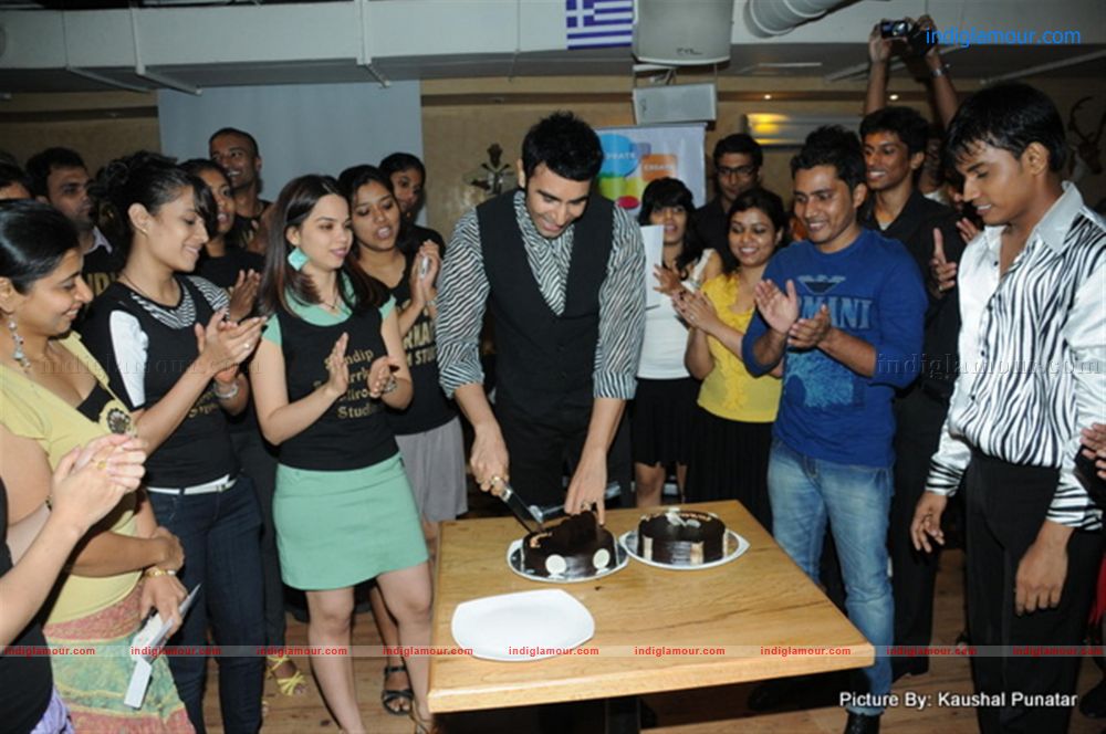 Sandip Soparrkars Party Event hd photo