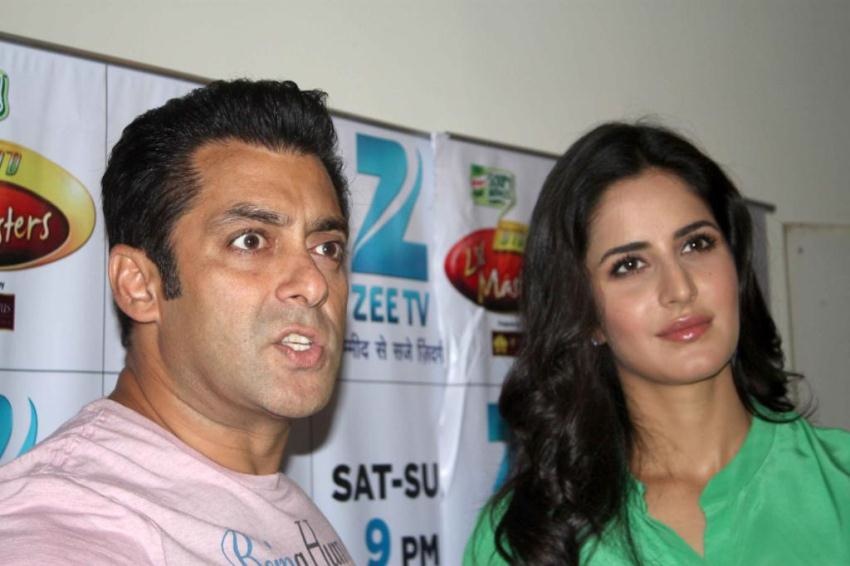 Salman And Katrina Promoting Ek Tha Tiger On DID Masters Event hd photo