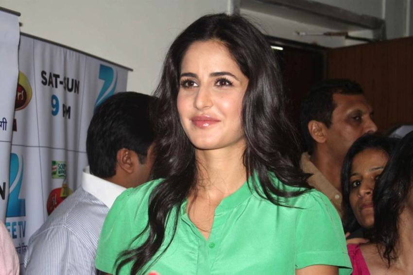 Salman And Katrina Promoting Ek Tha Tiger On DID Masters Event hd photo