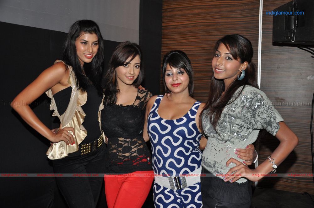 Genelia at UTV Stars The Chosen One Launch Event hd photo