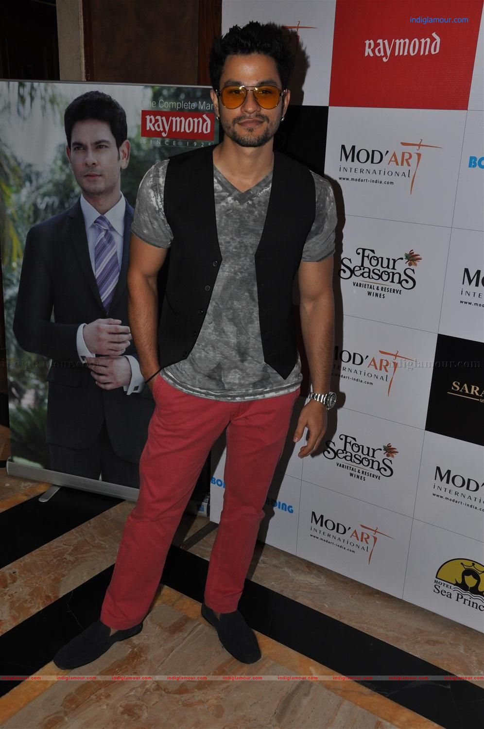 Modal art International Fashion Show Event hd photo