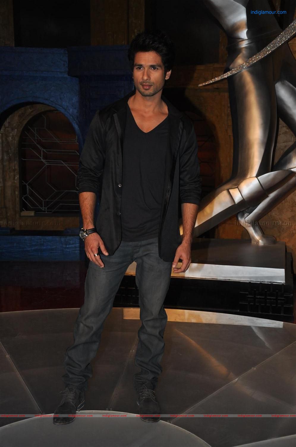 Shahid and Priyanka Promote Teri Meri Kahaani Event hd photo