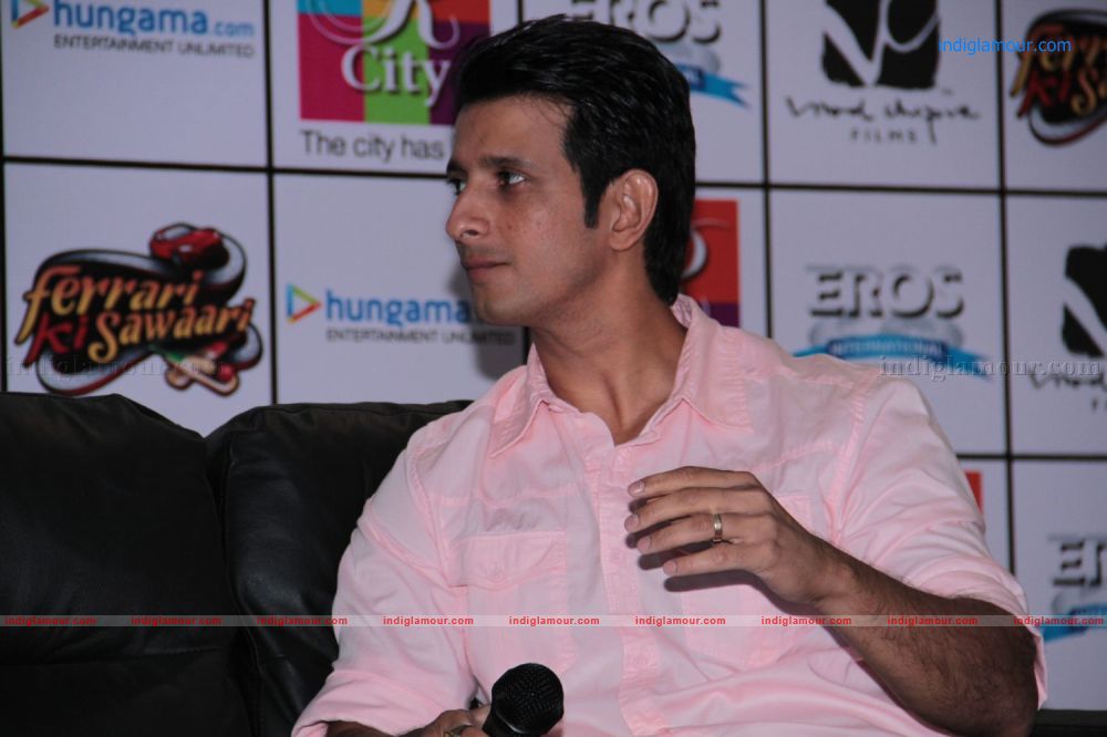 Ferrari Ki Sawaari Game Launch Event hd photo