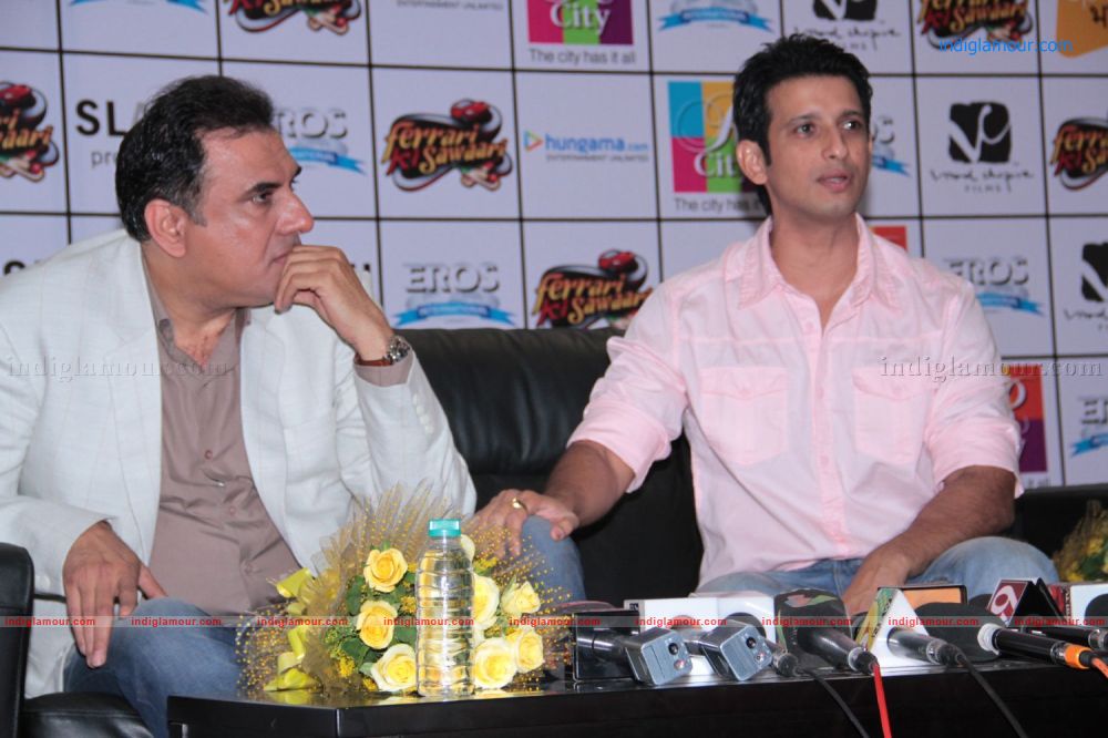 Ferrari Ki Sawaari Game Launch Event hd photo
