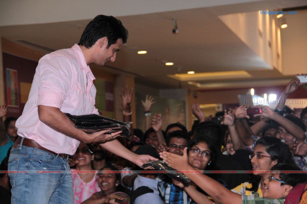 Ferrari Ki Sawaari Game Launch Event hd photo