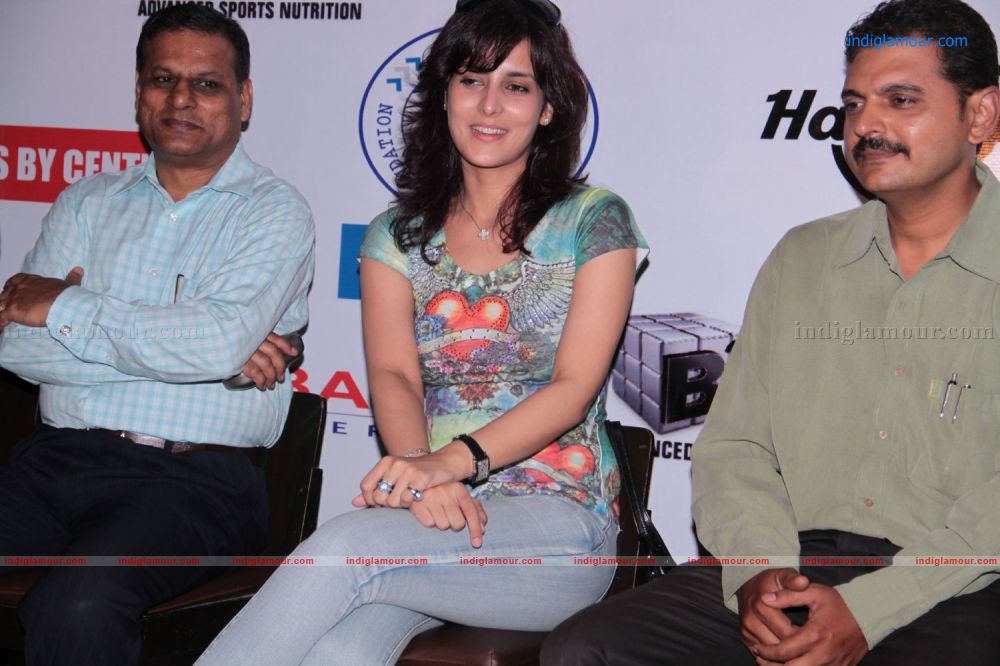 Tulip Joshi at Football Marathon 2012 Launch Event hd photo