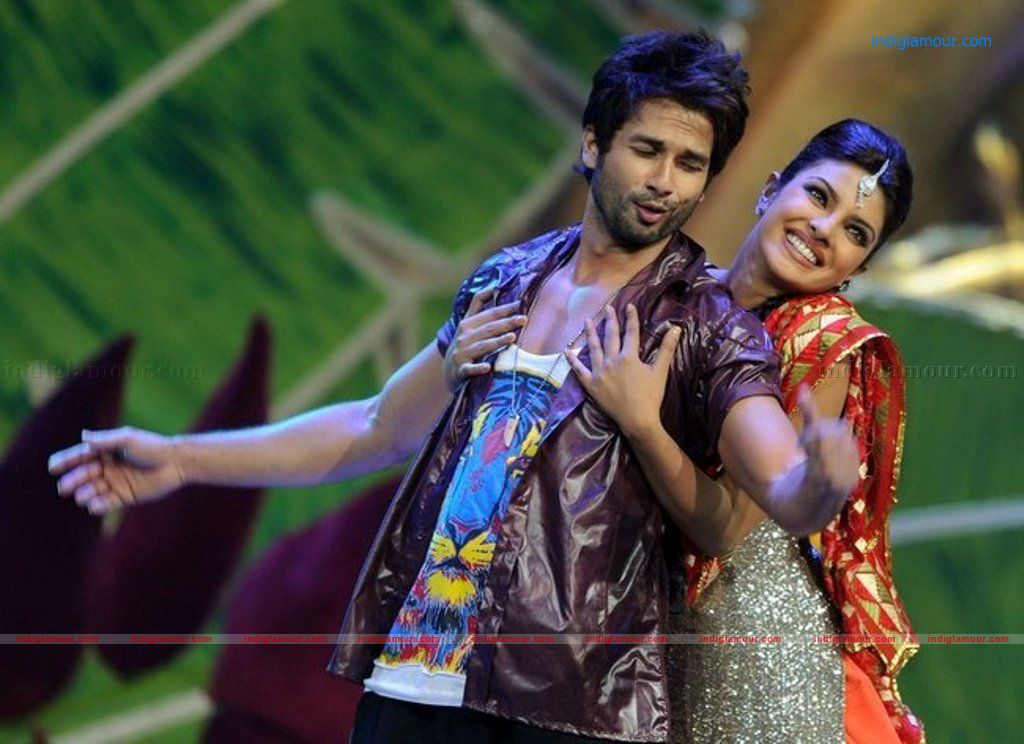 IIFA 2012 hot shots from Singapore Event hd photo
