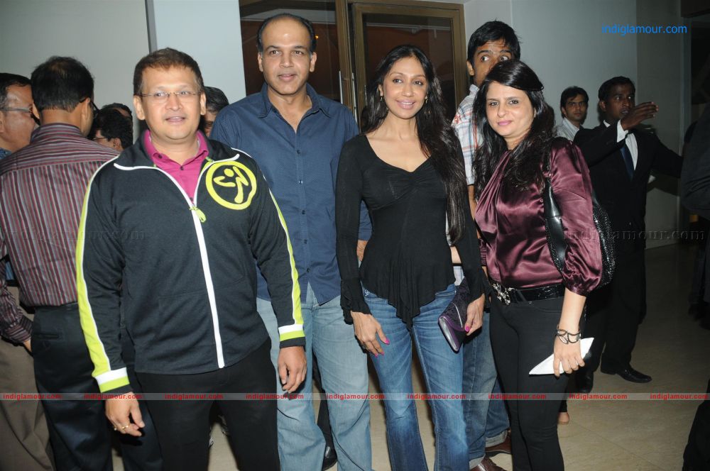 Neha Dhupia Launches Zumba Fitness Sessions for Talwalkars Event hd photo