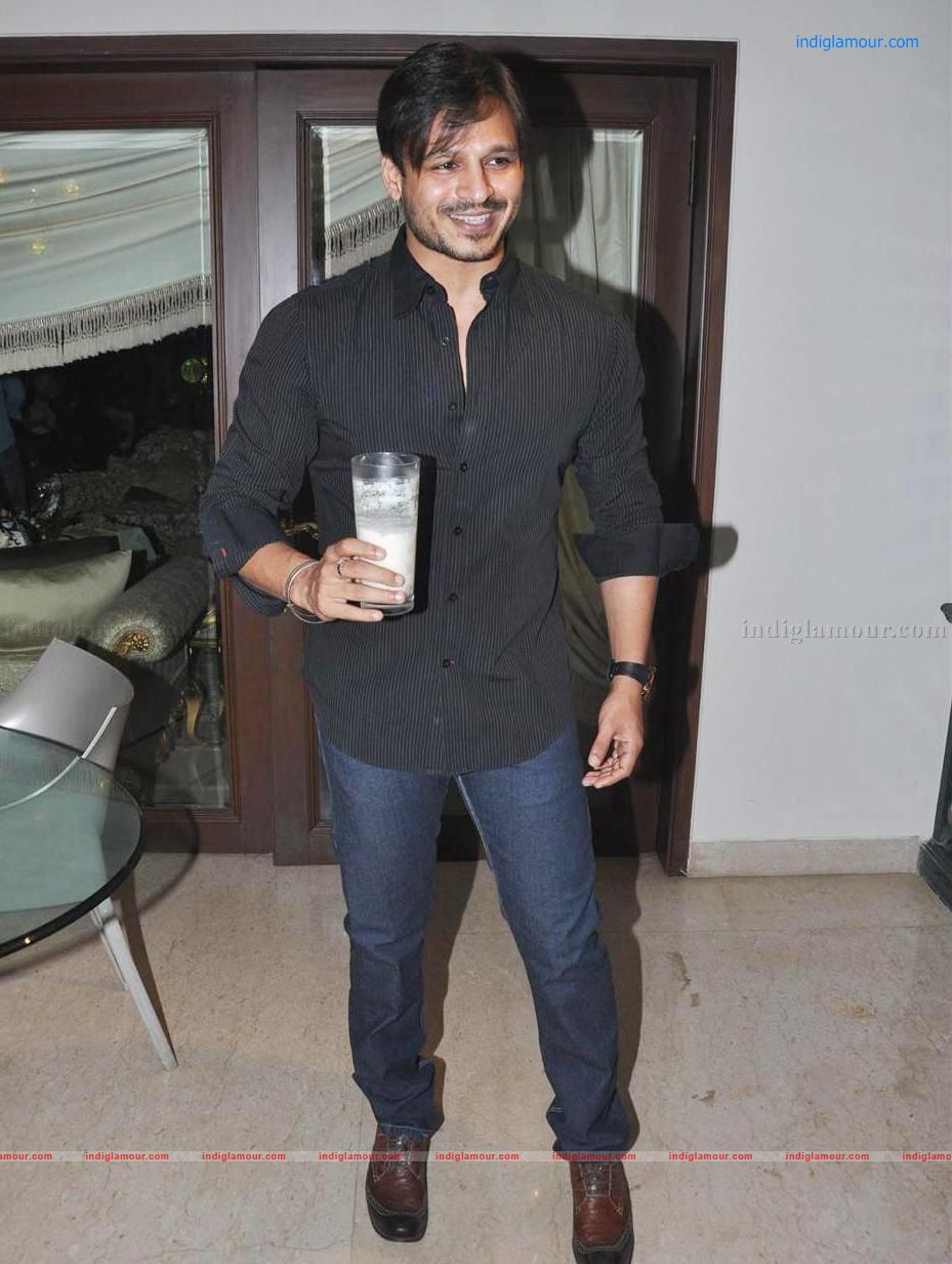 Mika Singhs Birthday Party Event hd photo