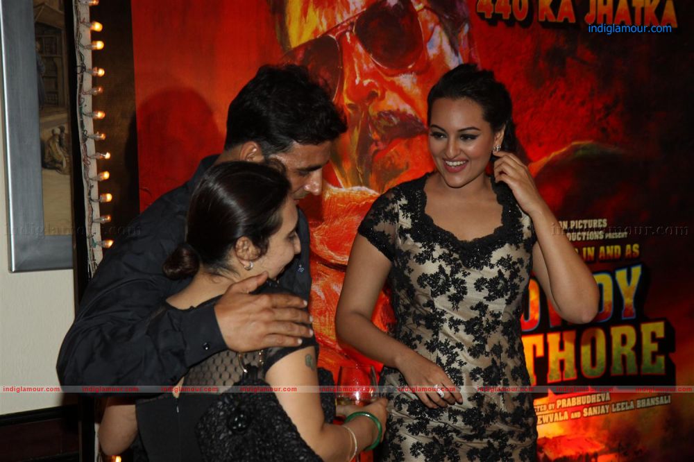 Rowdy Rathore Success Bash Event hd photo