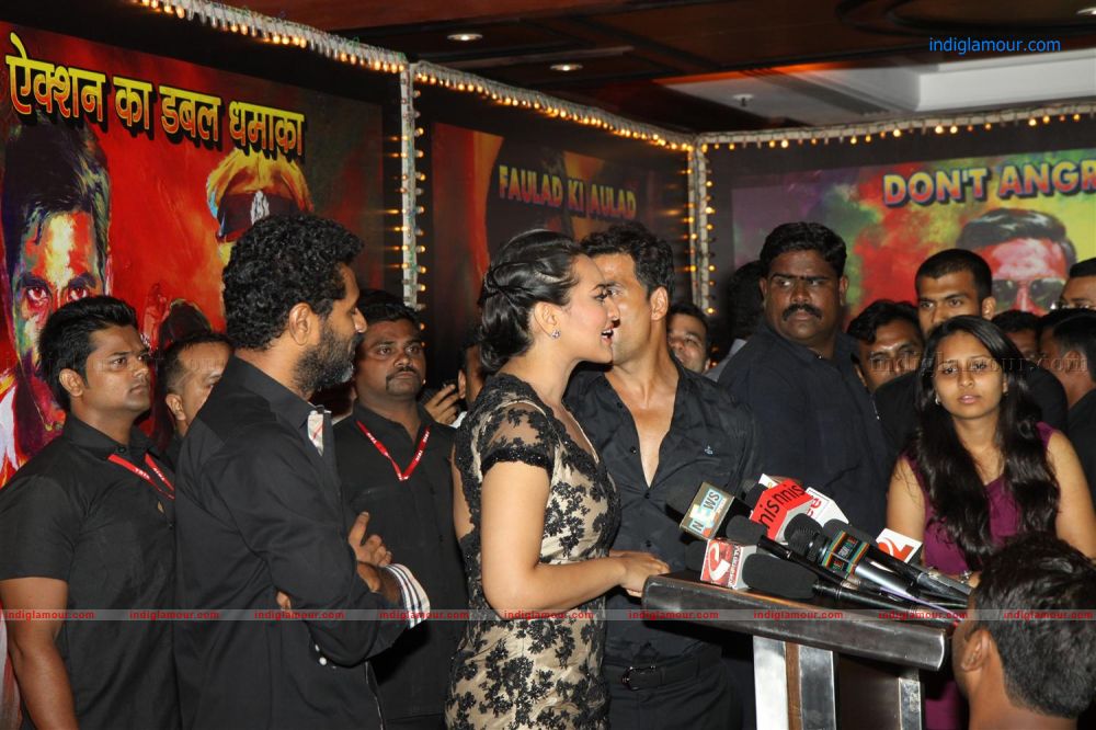 Rowdy Rathore Success Bash Event hd photo