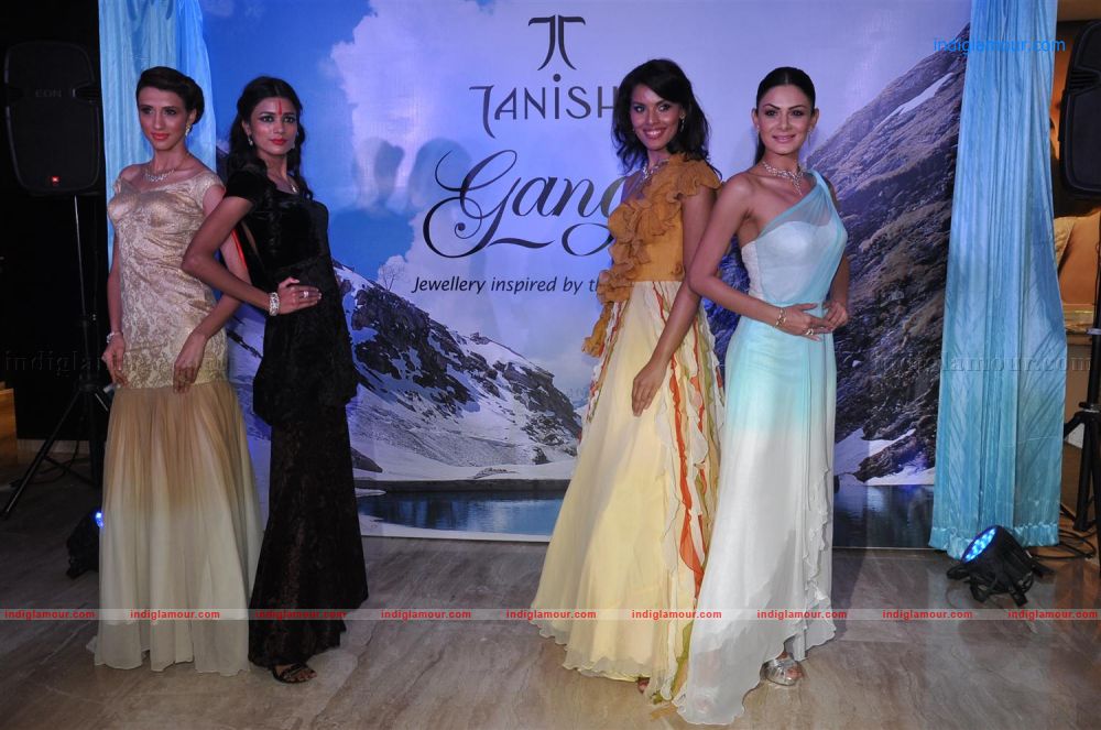Tanishq Launches Ganga Collection Event hd photo