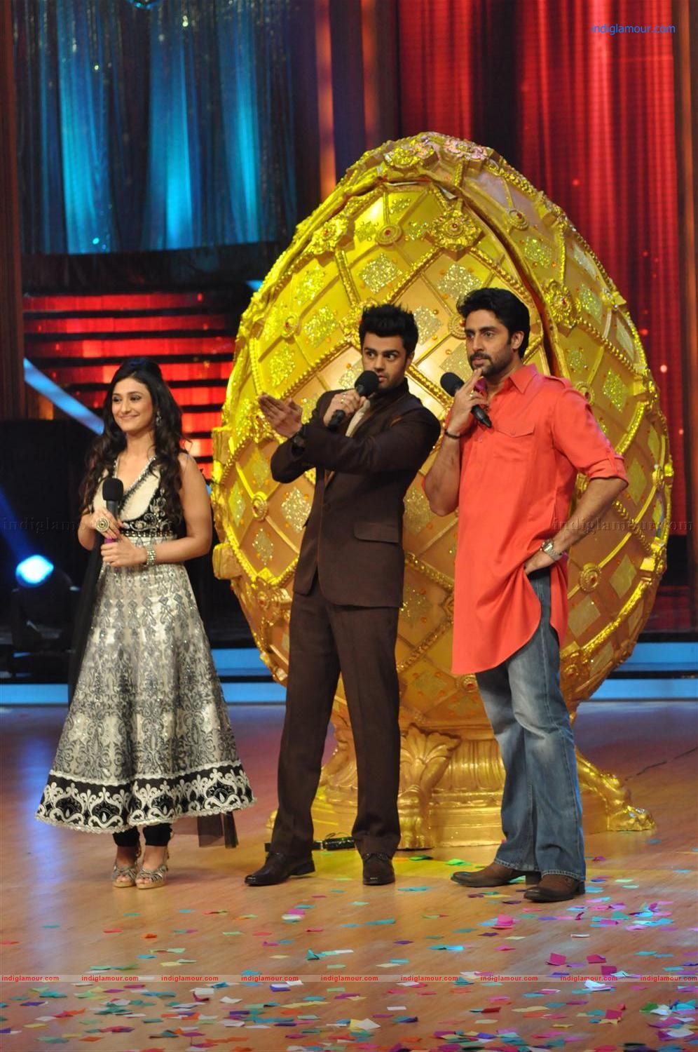 Bol Bachhan Cast on Jhalak Dikhhlaa Jaa 5 Event hd photo
