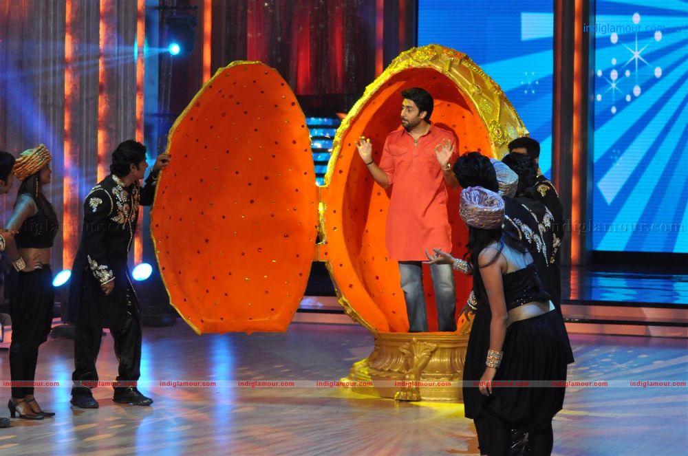 Bol Bachhan Cast on Jhalak Dikhhlaa Jaa 5 Event hd photo