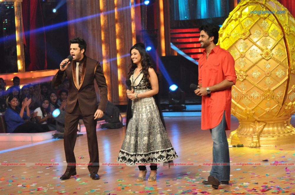 Bol Bachhan Cast on Jhalak Dikhhlaa Jaa 5 Event hd photo