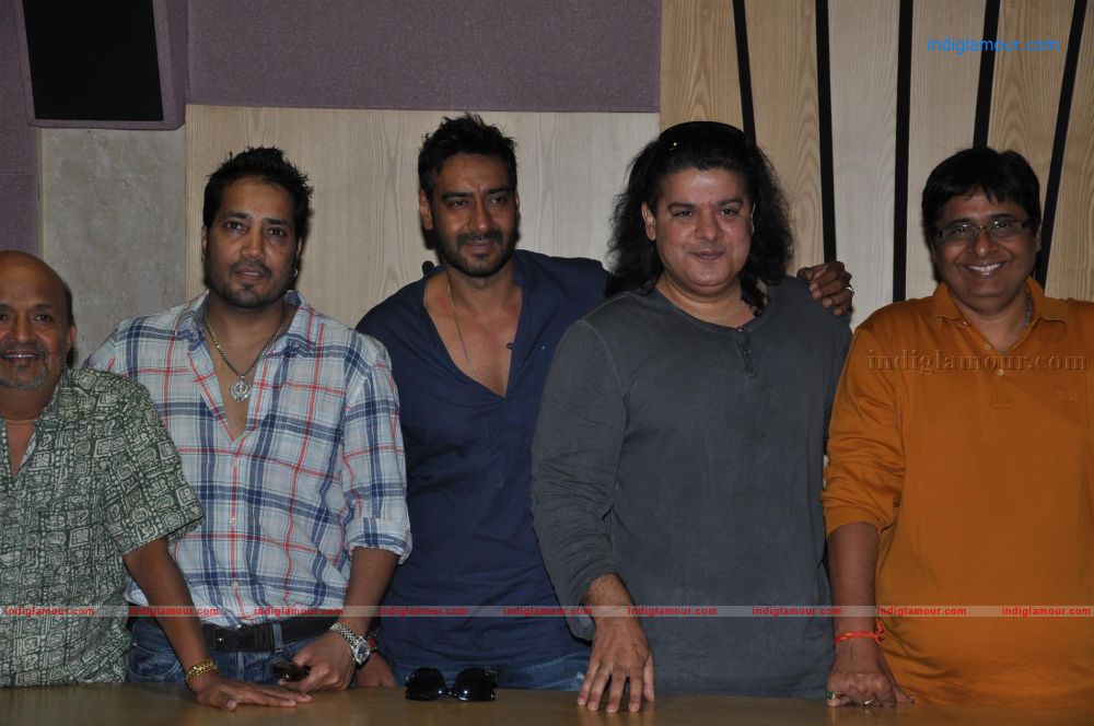Himmatwala Song Recording Event hd photo