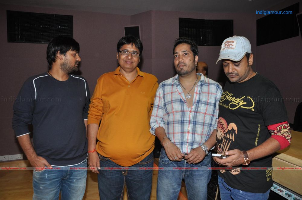 Himmatwala Song Recording Event hd photo