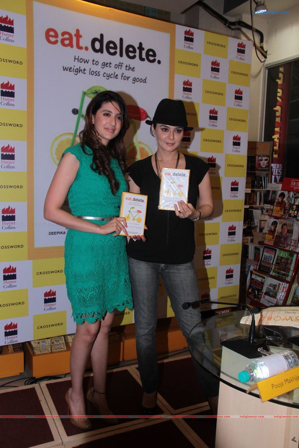 Preity Zinta Launches Pooja Makhijas Book eat delete Event hd photo