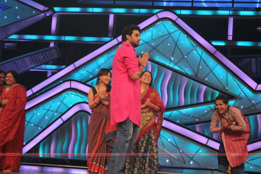 Bol Bachchan Promotion on Dance India Dance Lil Masters Event hd photo