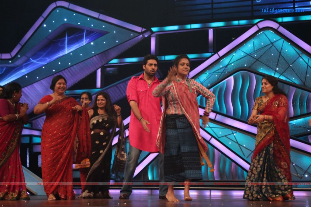 Bol Bachchan Promotion on Dance India Dance Lil Masters Event hd photo