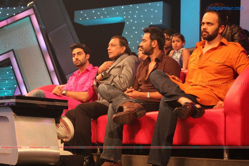 Bol Bachchan Promotion on Dance India Dance Lil Masters Event hd photo