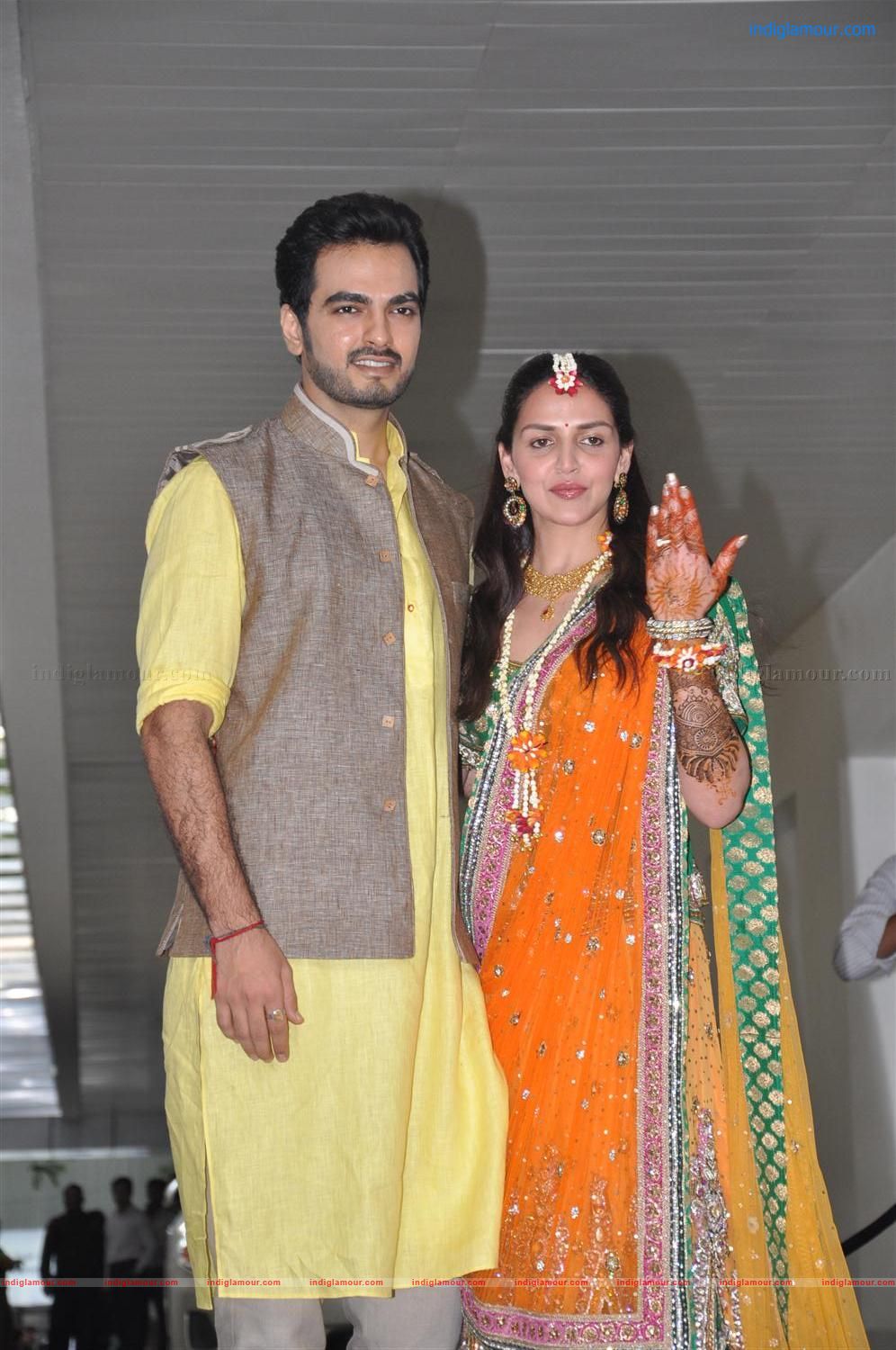 Esha Deol Marriage Mehendi Ceremony Event hd photo
