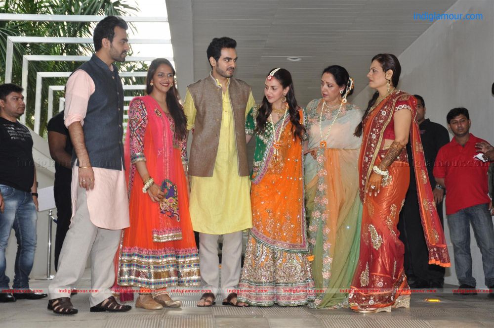 Esha Deol Marriage Mehendi Ceremony Event hd photo