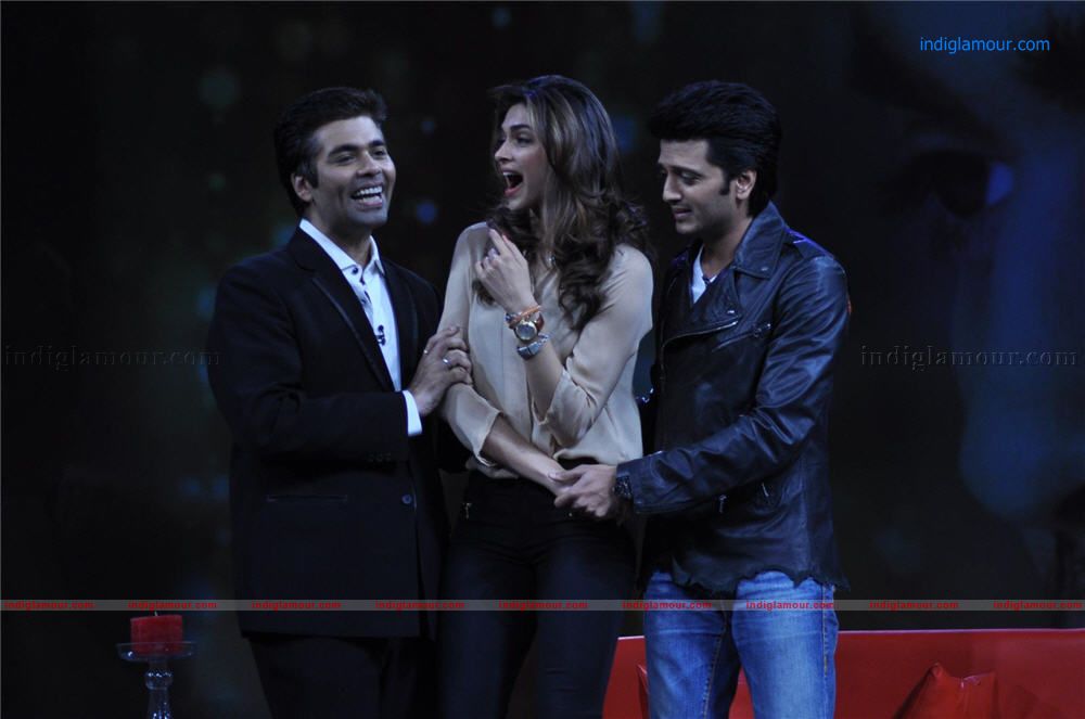 Riteish,Deepika and Karan Johar On Issi Ka Naam Zindagi Event hd photo