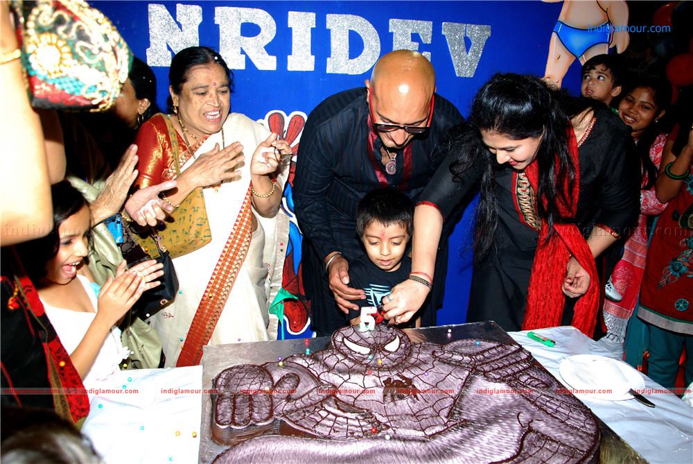 Actor Amit Behl Sons Birthday Party Event hd photo