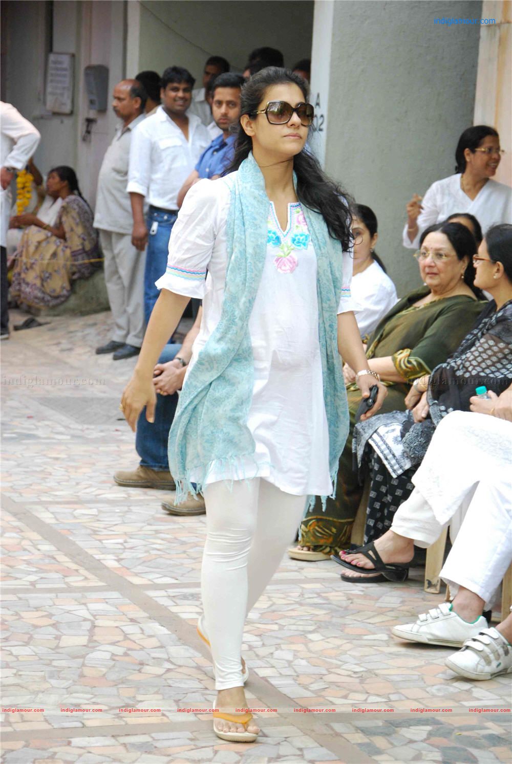 Joy Mukherjee Funeral Event hd photo