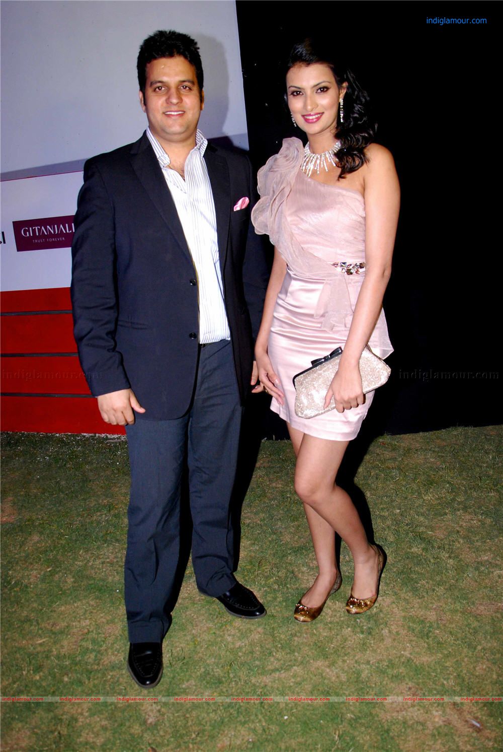 Adnan Sami Performs at FICCI Frames 2012 Event hd photo