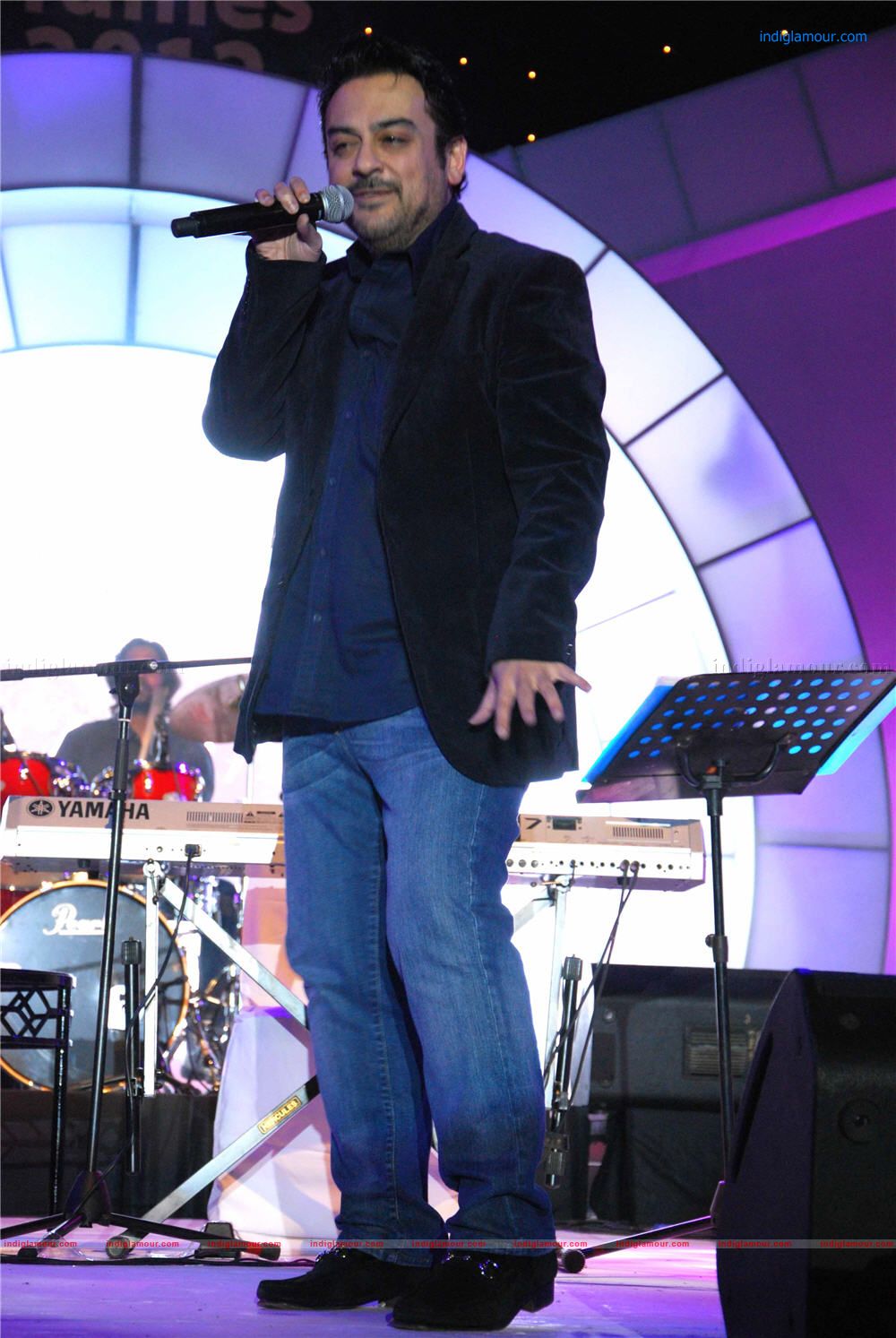 Adnan Sami Performs at FICCI Frames 2012 Event hd photo