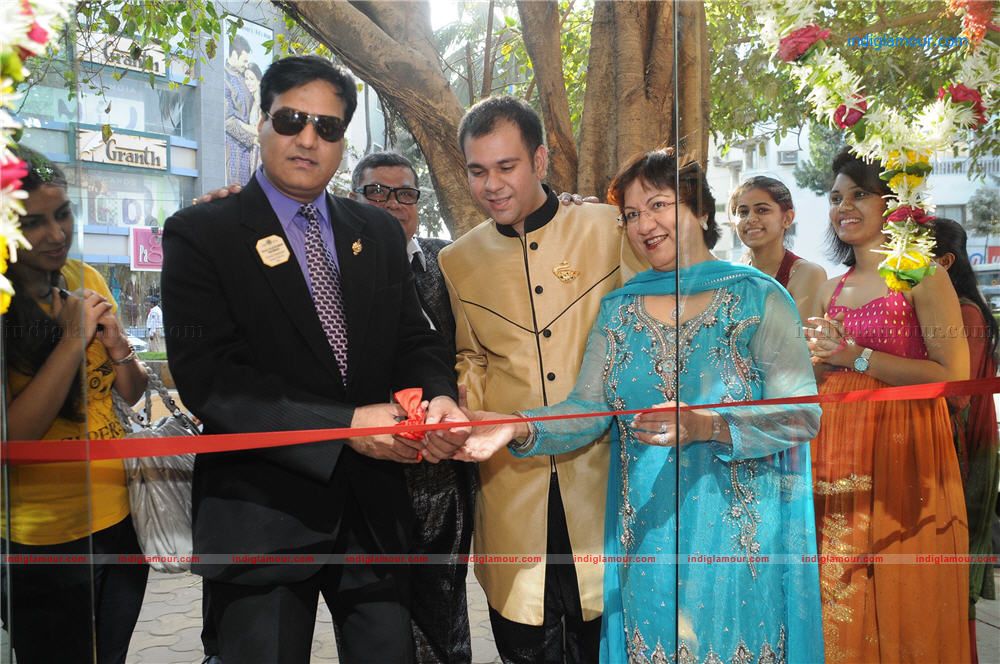 Avesh Dadlanis Flagship Store Launch Event hd photo