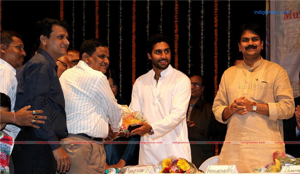 Abhishek Bachchan at MCHI Awards Event hd photo