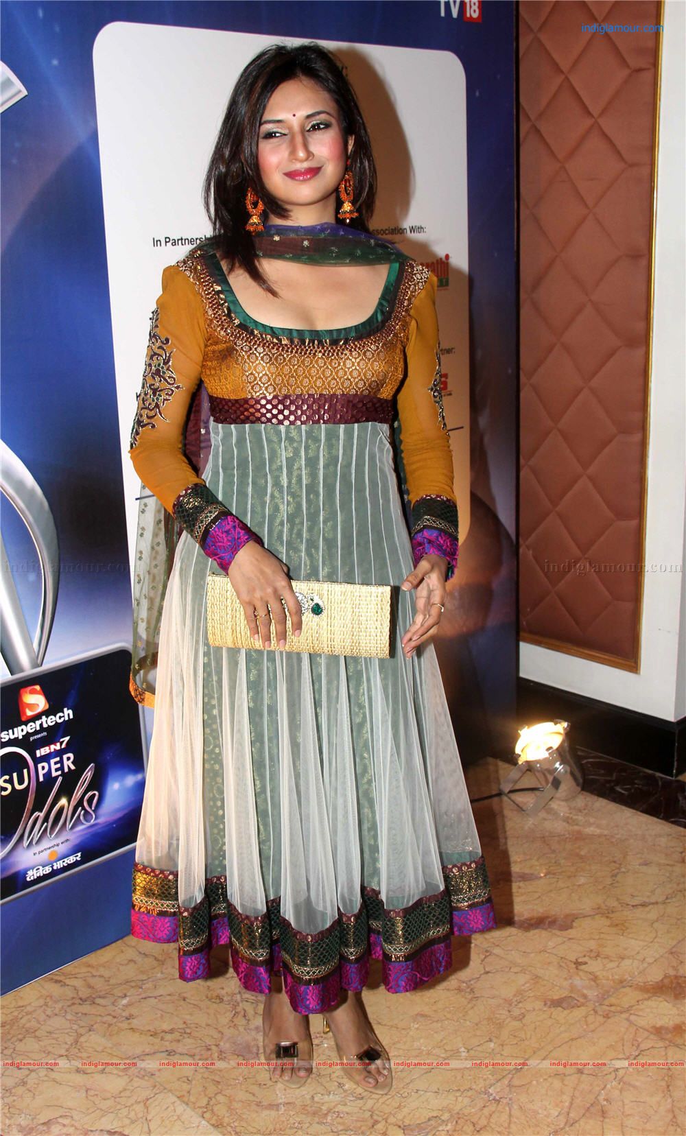 Salman Khan at IBN 7 Super Idols Awards Event hd photo