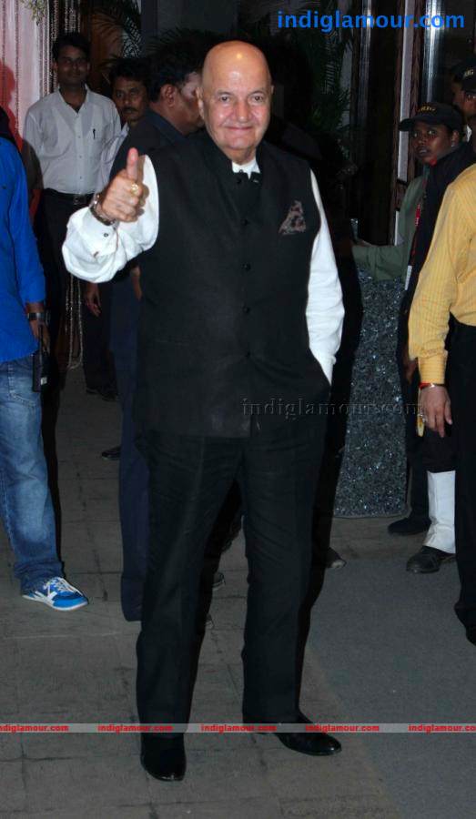 Bollywood Stars At Wedding Reception Of Rohit Shetty's Sister Event hd photo