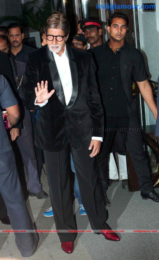 Bollywood Stars At Wedding Reception Of Rohit Shetty's Sister Event hd photo
