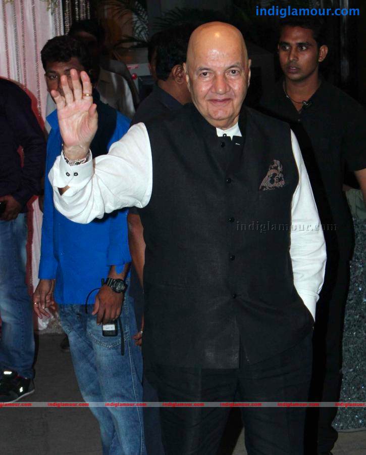 Bollywood Stars At Wedding Reception Of Rohit Shetty's Sister Event hd photo