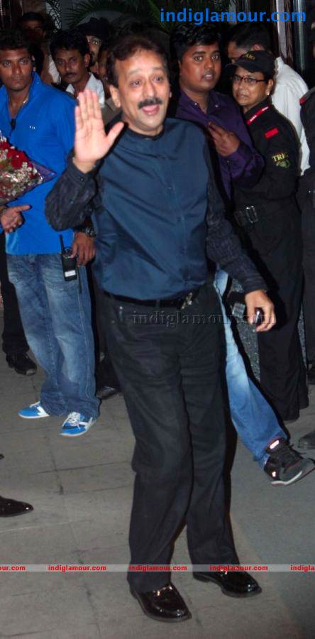 Bollywood Stars At Wedding Reception Of Rohit Shetty's Sister Event hd photo