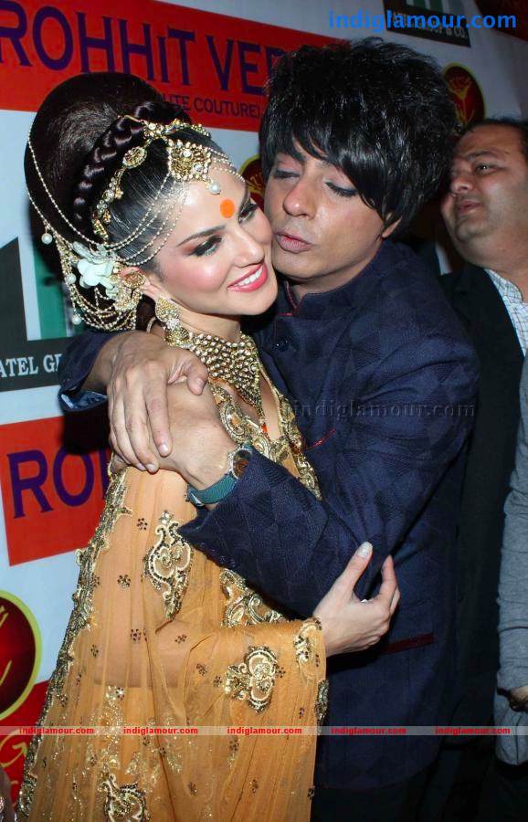 Rohit Verma Fashion Show Event hd photo