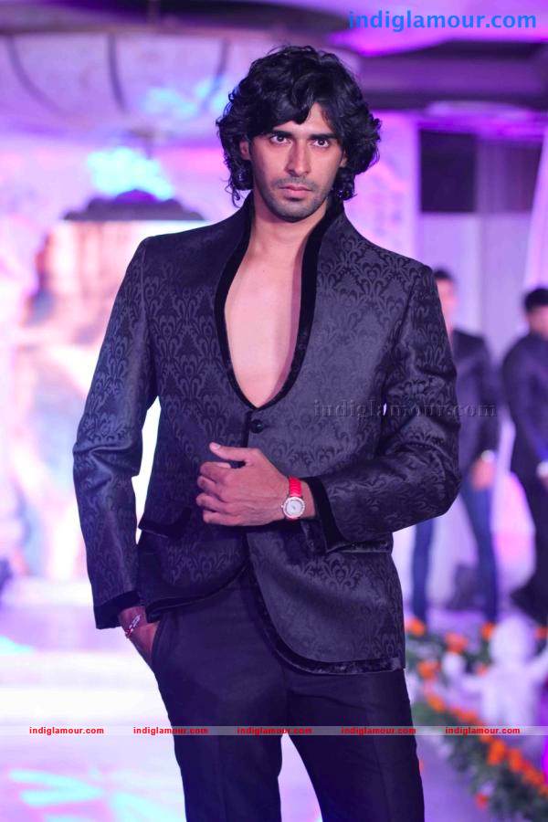 Rohit Verma Fashion Show Event hd photo
