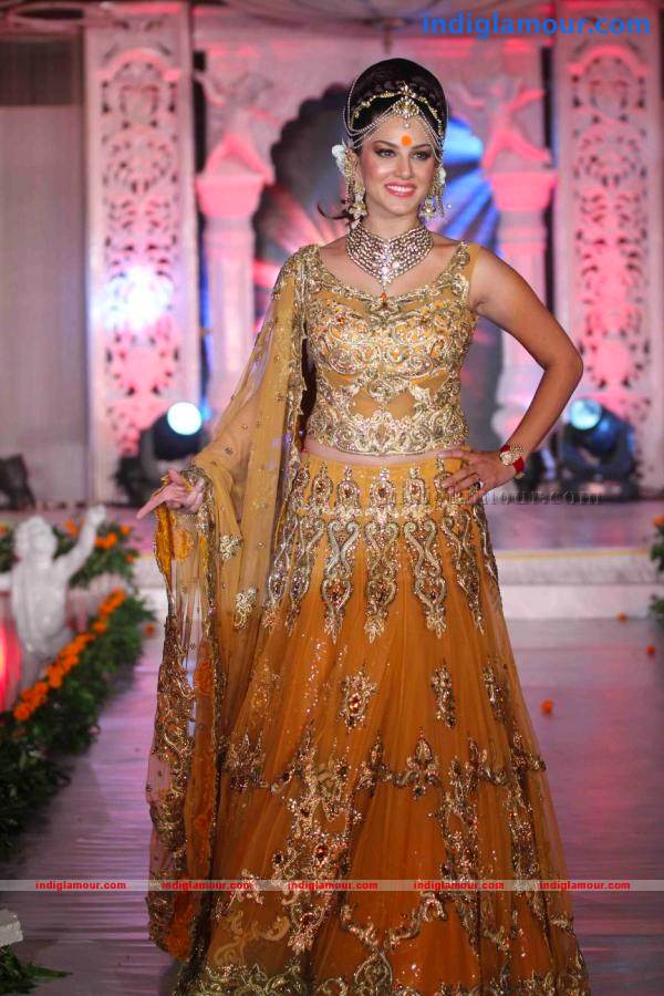 Rohit Verma Fashion Show Event hd photo