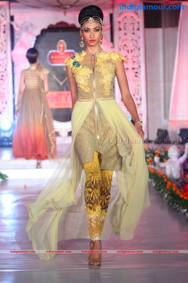 Rohit Verma Fashion Show Event hd photo