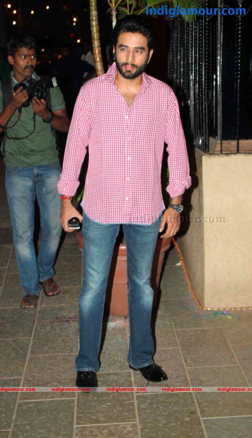 Bollywood Stars At Amitabh Bachchan Diwali Celebration Event hd photo