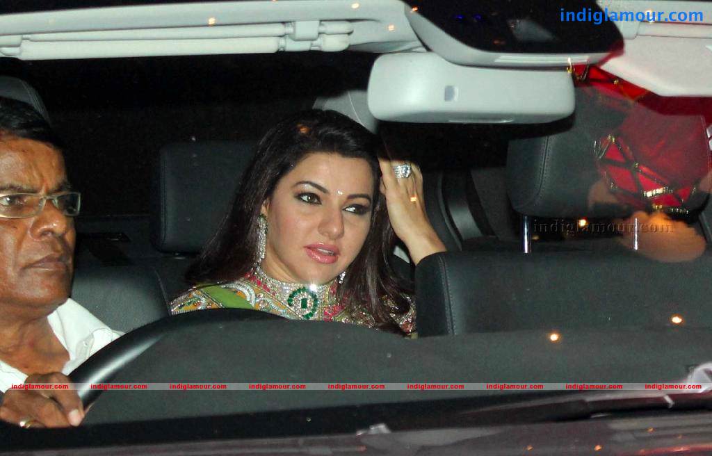 Bollywood Stars At Amitabh Bachchan Diwali Celebration Event hd photo