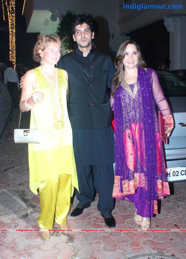 Bollywood Stars At Shilpa Shetty Diwali Party Event hd photo
